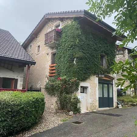 Prahna Cozy Attic Loft For 5 Persone Confort
